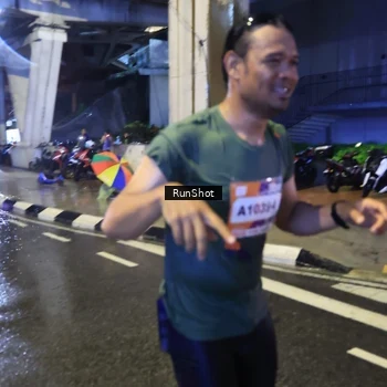 Runner Photo 7920409