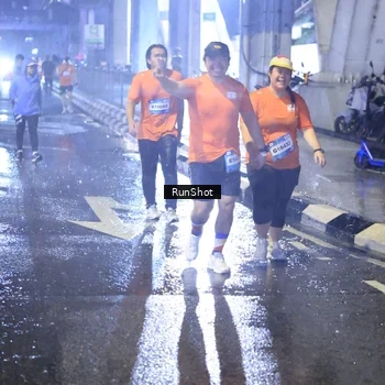 Runner Photo 7920464