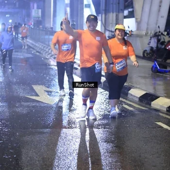 Runner Photo 7920466
