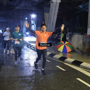 Runner Photo 7920476