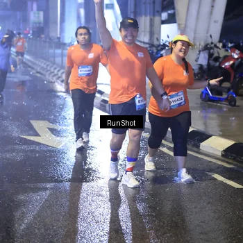 Runner Photo 7920483
