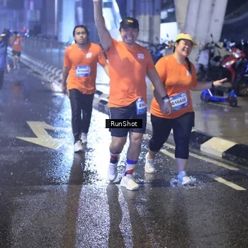 Runner Photo 7920486