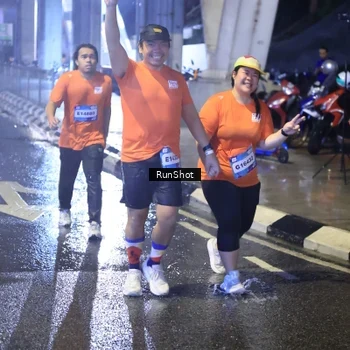 Runner Photo 7920497