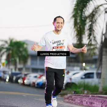 Runner Photo 7920519