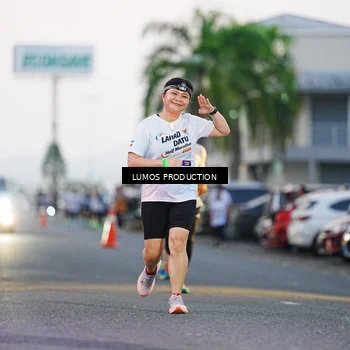 Runner Photo 7920573
