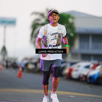 Runner Photo 7920609
