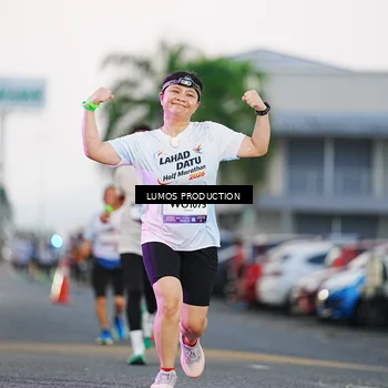 Runner Photo 7920610