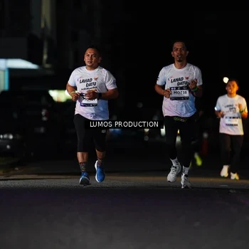 Runner Photo 7920626