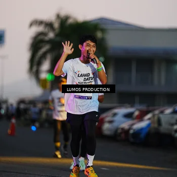 Runner Photo 7920630