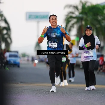Runner Photo 7920636