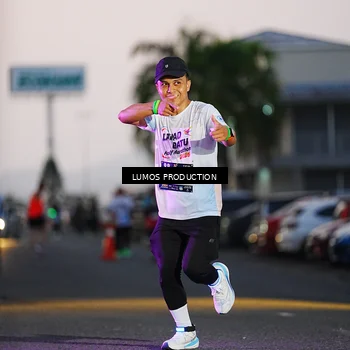 Runner Photo 7920649