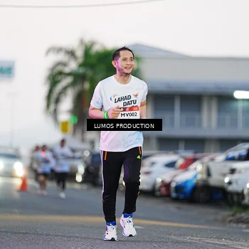 Runner Photo 7920676