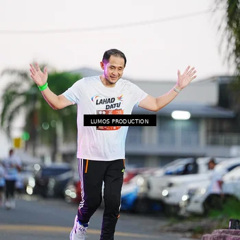 Runner Photo 7920716
