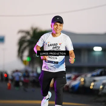 Runner Photo 7920744