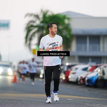 Runner Photo 7920765