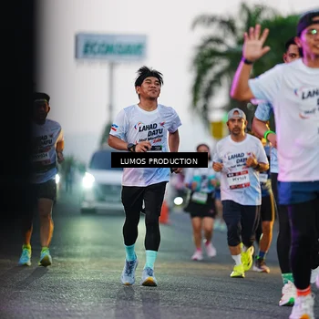 Runner Photo 7920793