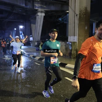 Runner Photo 7920837