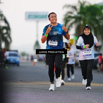 Runner Photo 7920895