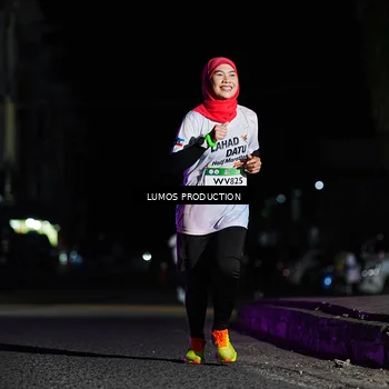 Runner Photo 7920898