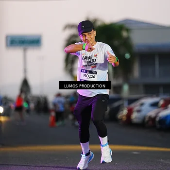 Runner Photo 7920941