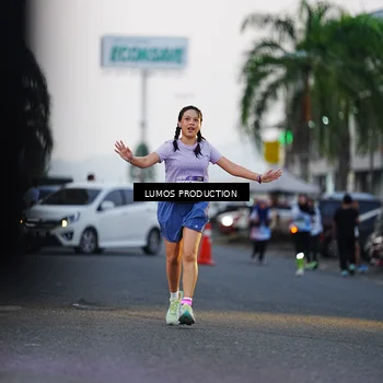 Runner Photo 7920946