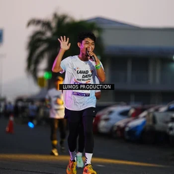 Runner Photo 7920955