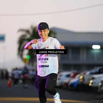 Runner Photo 7920976
