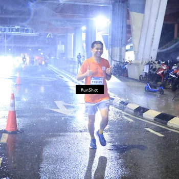 Runner Photo 7920991