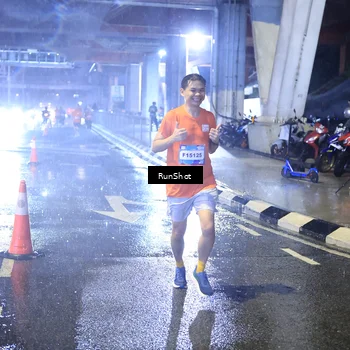 Runner Photo 7920994
