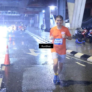 Runner Photo 7921016