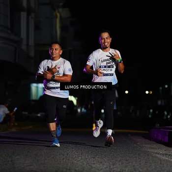 Runner Photo 7921055