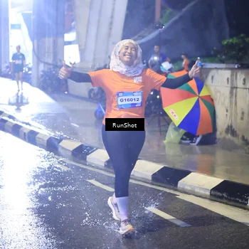 Runner Photo 7921056