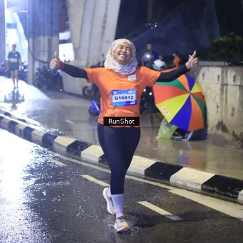 Runner Photo 7921057