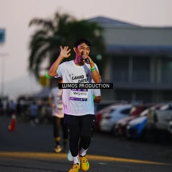 Runner Photo 7921058
