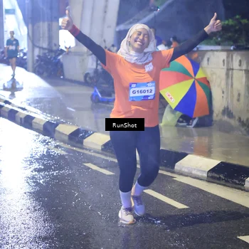 Runner Photo 7921095