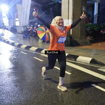 Runner Photo 7921102