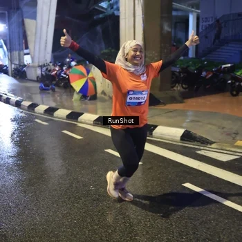 Runner Photo 7921105