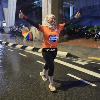 Runner Photo 7921108
