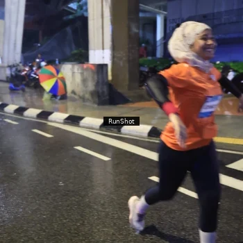 Runner Photo 7921114