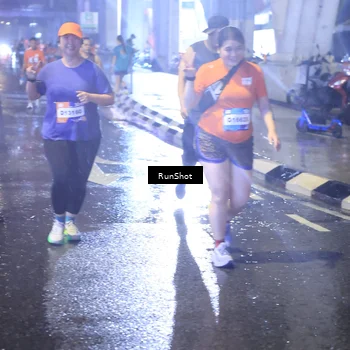 Runner Photo 7921128
