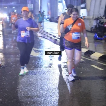 Runner Photo 7921129
