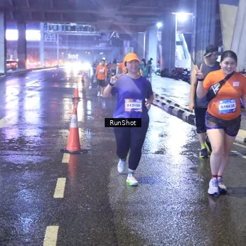 Runner Photo 7921136
