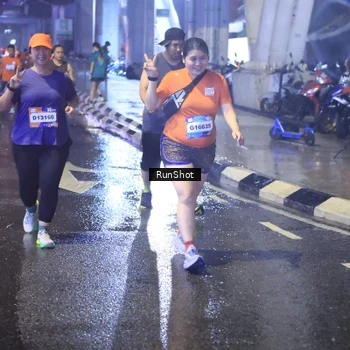Runner Photo 7921137