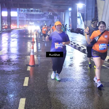 Runner Photo 7921142