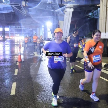 Runner Photo 7921158
