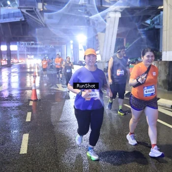 Runner Photo 7921159