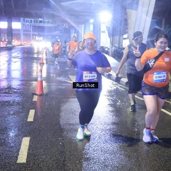 Runner Photo 7921165