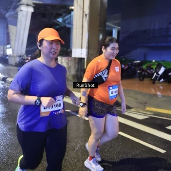 Runner Photo 7921166