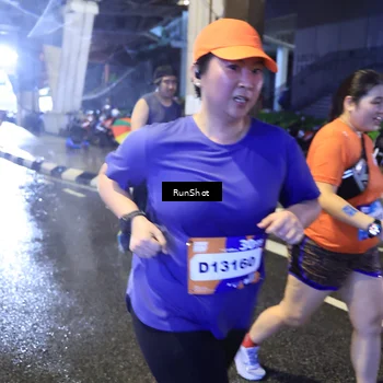 Runner Photo 7921169