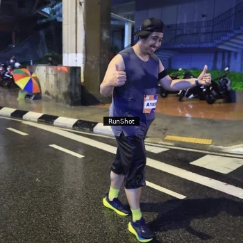 Runner Photo 7921186